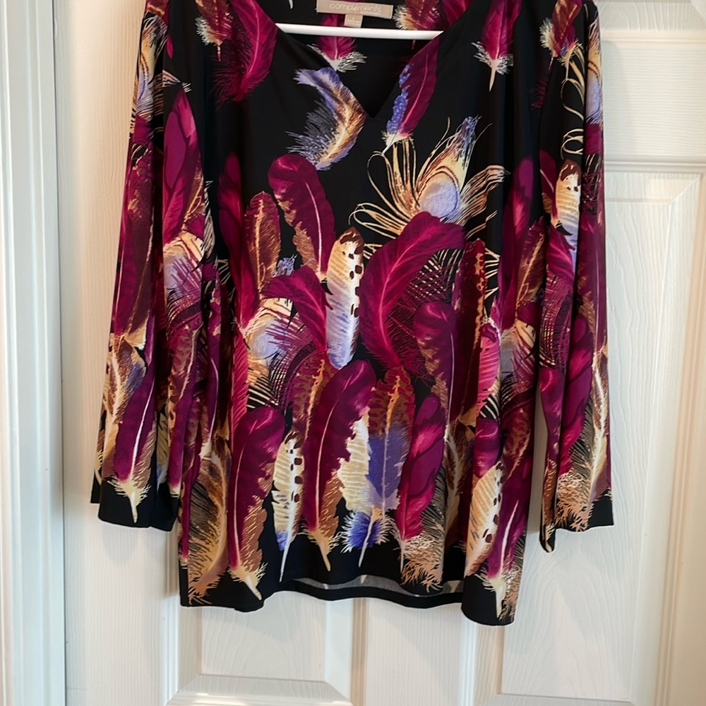 Compliments  size Large